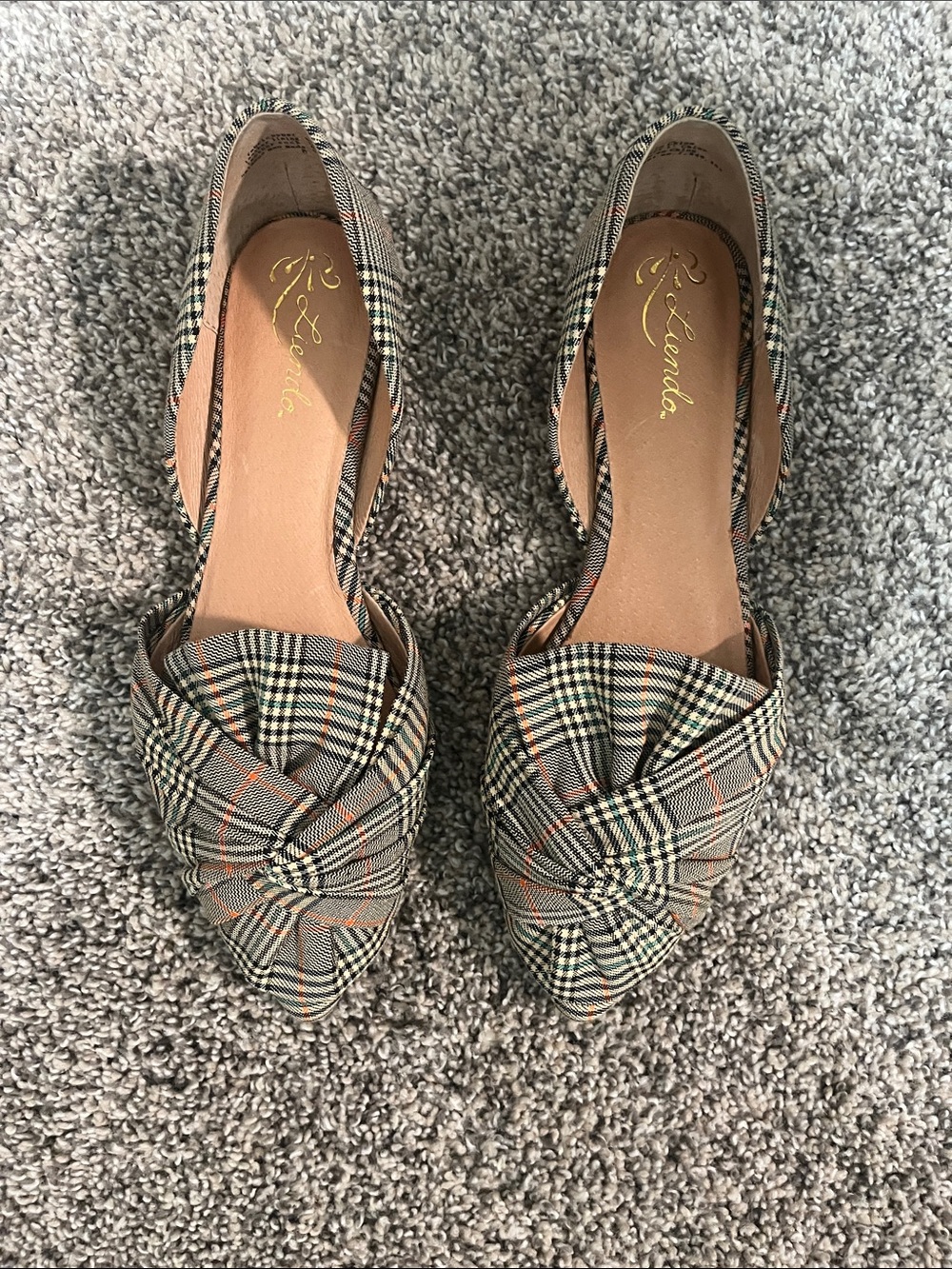 Liendo Plaid Pointed D'Orsay Flats in Tan Plaid